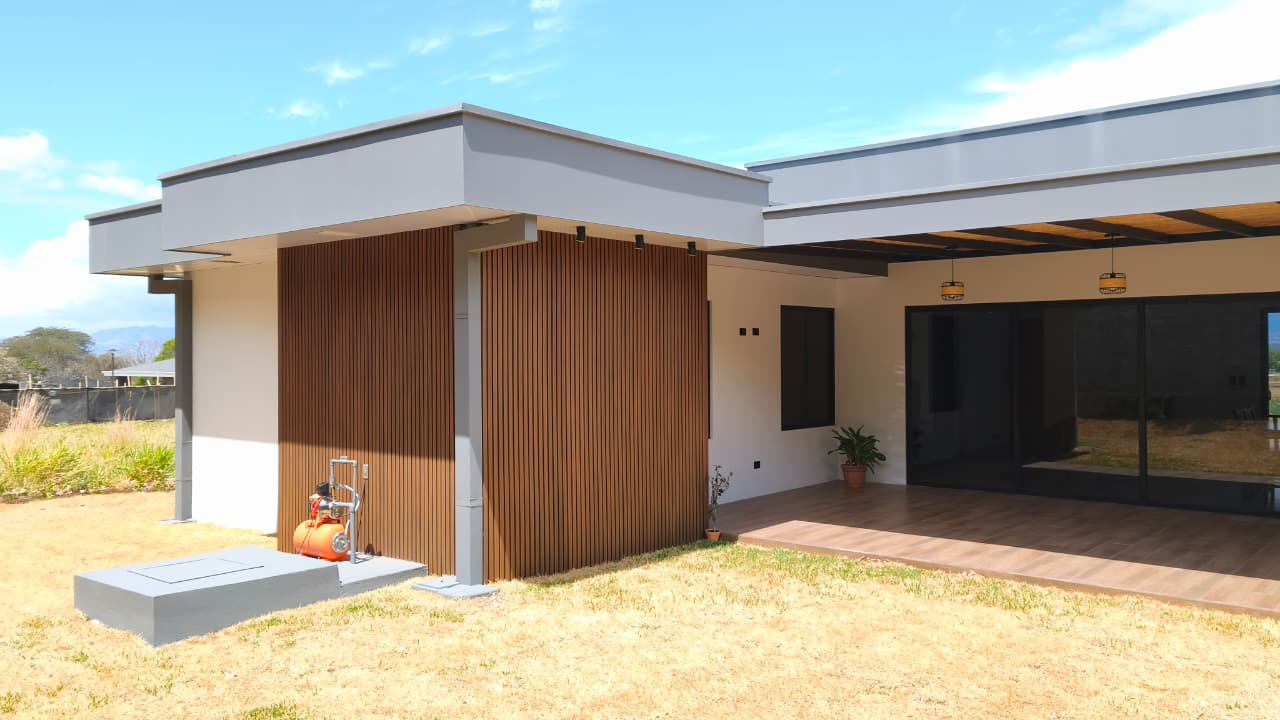Proyecto residencial con panel exterior
